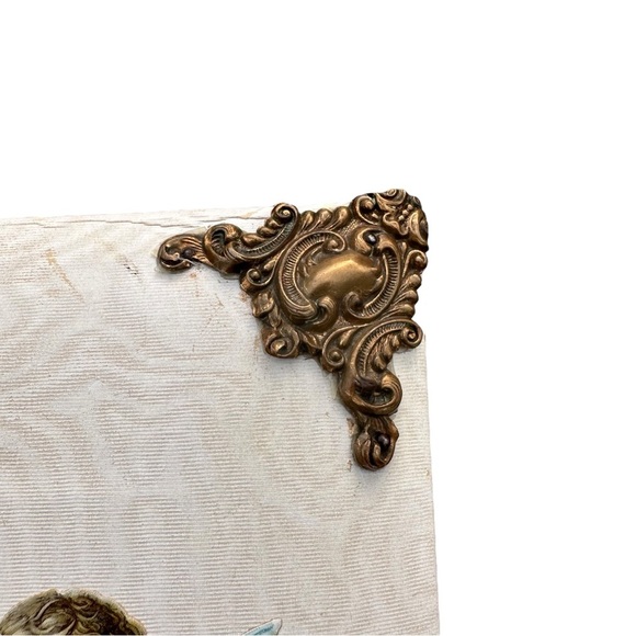 Antique Victorian Wood Leather Album Cherubs Ormolu Latch Accents Cabinet Cards - Picture 4 of 16